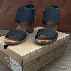 TOMS Majorca Cutout Black Denim - Size 6